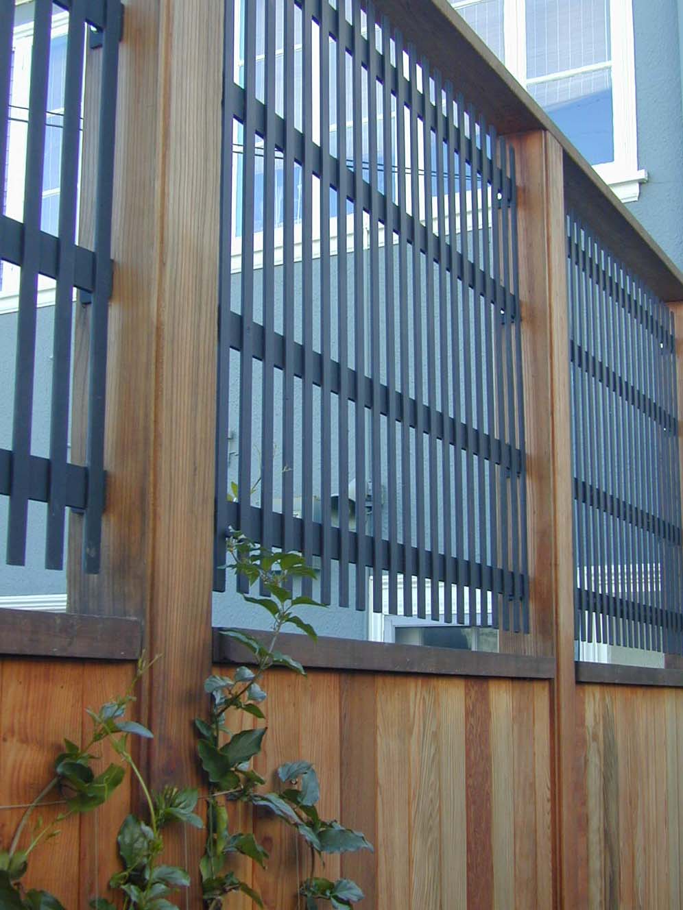 Fence with Upper Area Viewing Detail